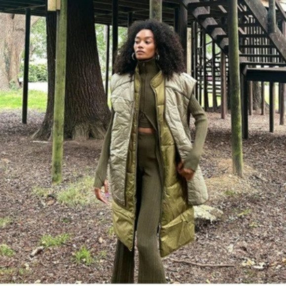 NWT H&M Limited Edition Water-repeIIent Vest sz XS/S - Picture 6 of 11